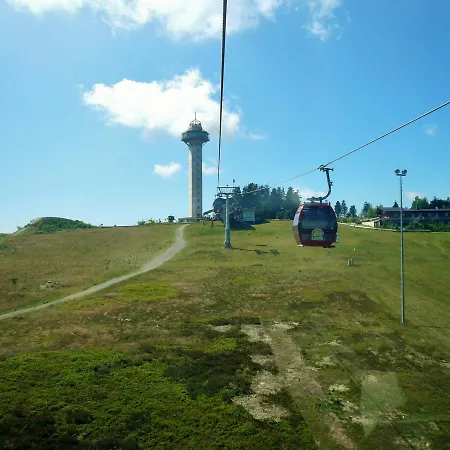 B Am Kurpark Апартаменты *